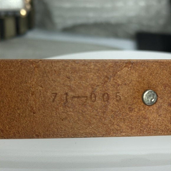 (H)Talbots women's vintage tan Italian leather belt with silver buckle and metal - Picture 6 of 13
